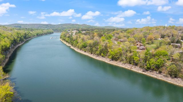 91-3 Woodson Bend Resort, Bronston, KY 42518