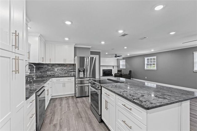 4058 Leroy Stevens Road, Mobile, AL 36619