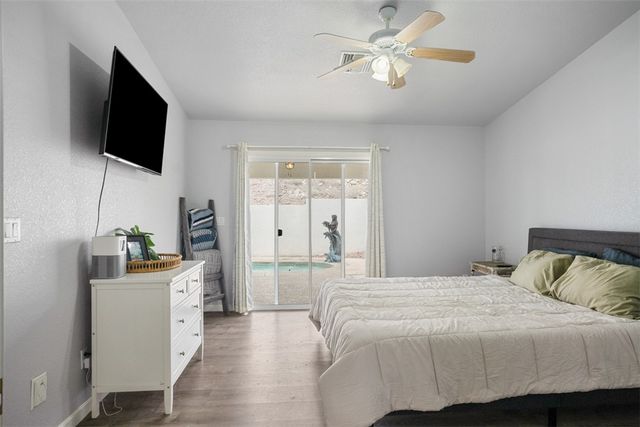 2915 Desert Trail Drive, Bullhead City, AZ 86429