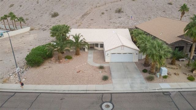 2915 Desert Trail Drive, Bullhead City, AZ 86429