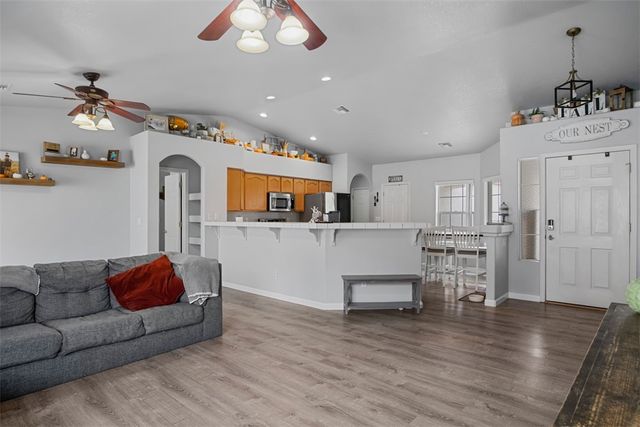 2915 Desert Trail Drive, Bullhead City, AZ 86429