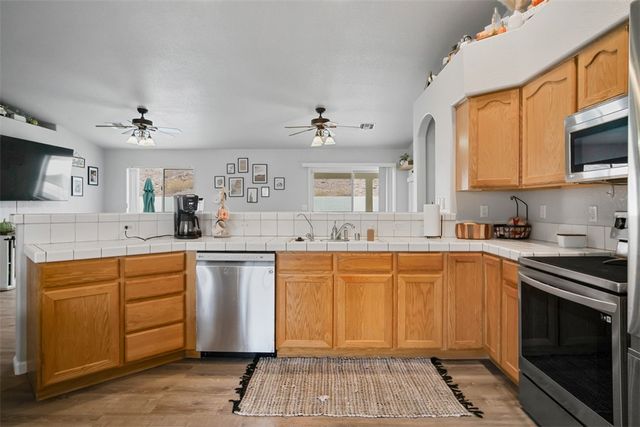 2915 Desert Trail Drive, Bullhead City, AZ 86429