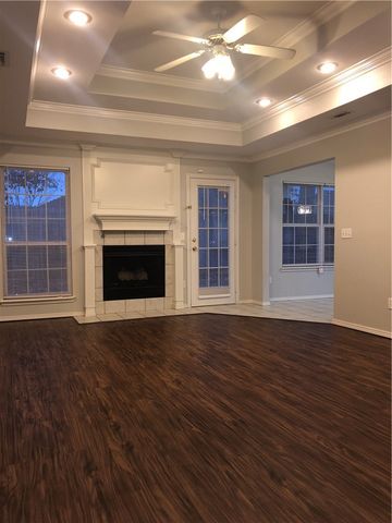 720 Pennington Street, Lowell, AR 72745
