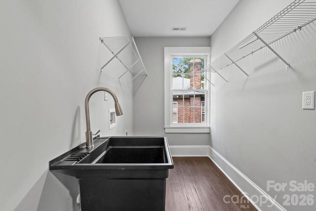 303 Lancaster Avenue, Monroe, NC 28112