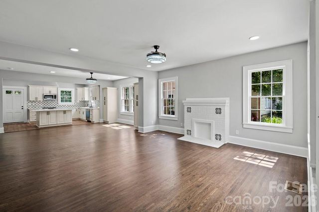 303 Lancaster Avenue, Monroe, NC 28112