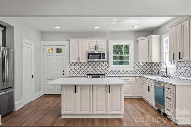 303 Lancaster Avenue, Monroe, NC 28112