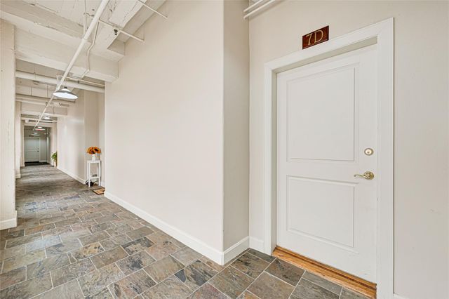 1120 Texas Street 7D, Houston, TX 77002