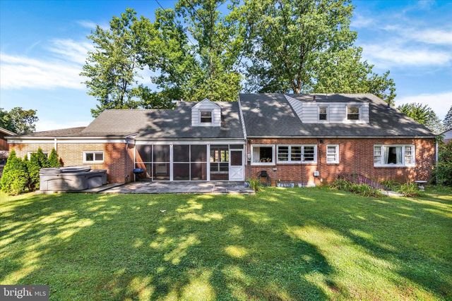 1835 ALSACE RD, Reading, PA 19604