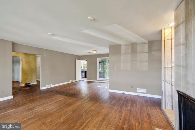 1835 ALSACE RD, Reading, PA 19604
