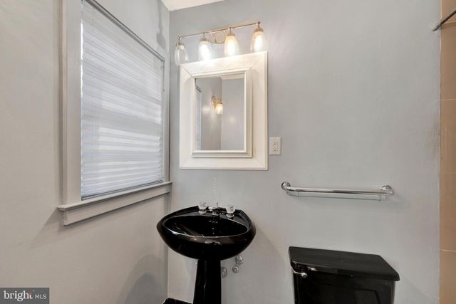 1835 ALSACE RD, Reading, PA 19604