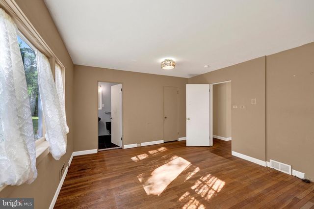 1835 ALSACE RD, Reading, PA 19604