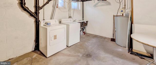 1835 ALSACE RD, Reading, PA 19604