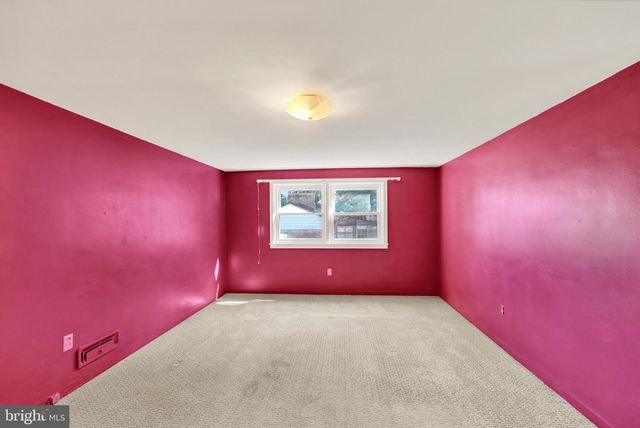 1835 ALSACE RD, Reading, PA 19604