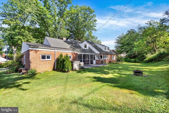 1835 ALSACE RD, Reading, PA 19604