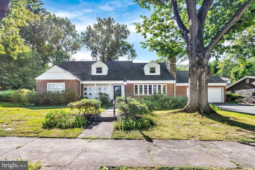 1835 ALSACE RD, Reading, PA 19604