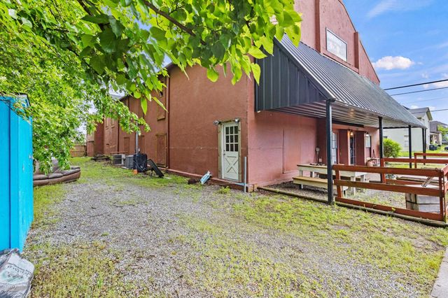 530 W Owings Street, Denison, TX 75020