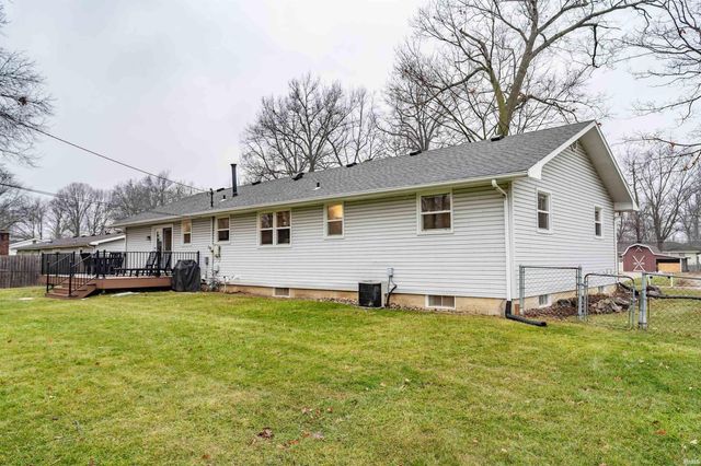 2211 Lima Lane, Fort Wayne, IN 46818