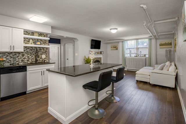443 Dayton Avenue 10, Saint Paul, MN 55102