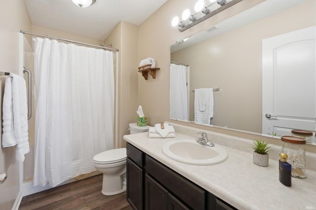 14940 Feighner Road, Roanoke, IN 46783