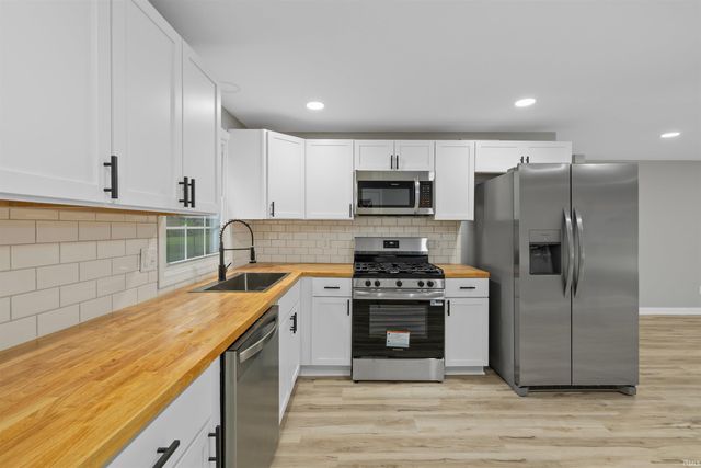 3930 Wenonah Lane, Fort Wayne, IN 46809