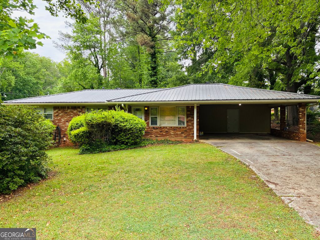3813 Lithia Way, Lithia Springs, GA 30122