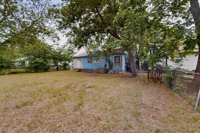 3102 Kilburn Avenue, Dallas, TX 75216