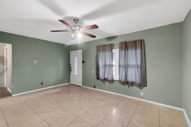3102 Kilburn Avenue, Dallas, TX 75216