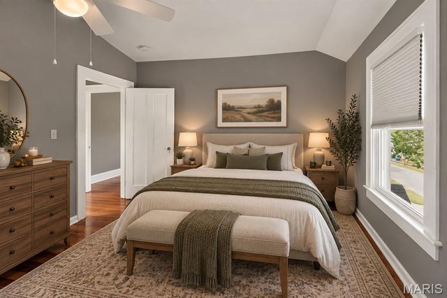 9122 Delphine Avenue, St Louis, MO 63114
