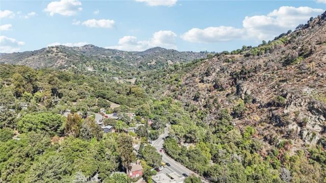 432 Fernwood Pacific, Topanga, CA 90290