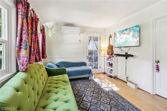 432 Fernwood Pacific, Topanga, CA 90290