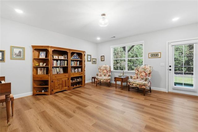 468 Springer Bend NW, Marietta, GA 30060