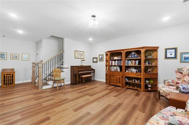 468 Springer Bend NW, Marietta, GA 30060