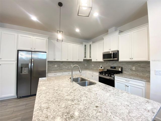 724 WINTERSIDE DRIVE, Apollo Beach, FL 33572