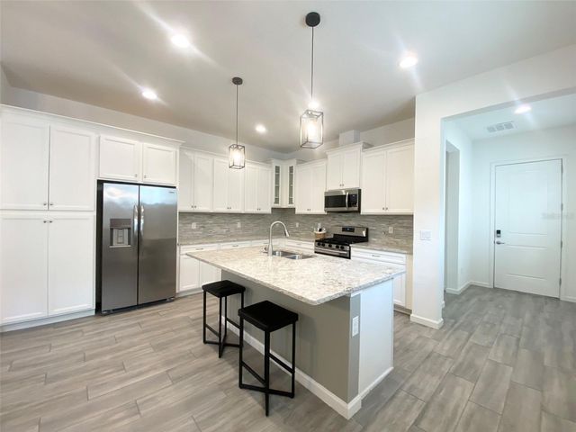 724 WINTERSIDE DRIVE, Apollo Beach, FL 33572