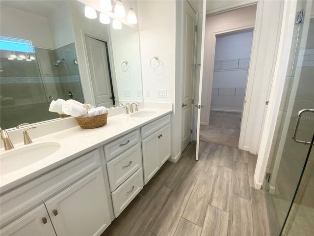 724 WINTERSIDE DRIVE, Apollo Beach, FL 33572