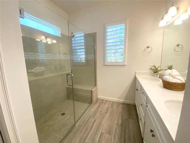 724 WINTERSIDE DRIVE, Apollo Beach, FL 33572