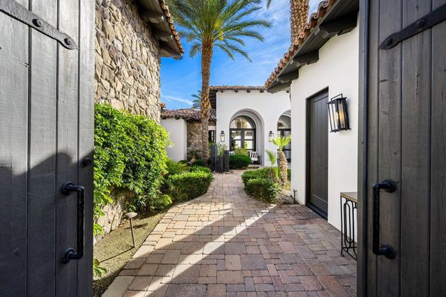 78233 Birkdale Court, La Quinta, CA 92253