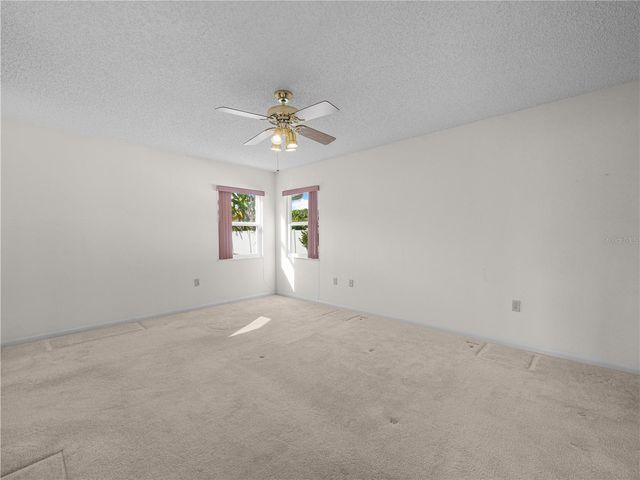 1933 PRAIRIE DUNES CIRCLE N, Lakeland, FL 33810