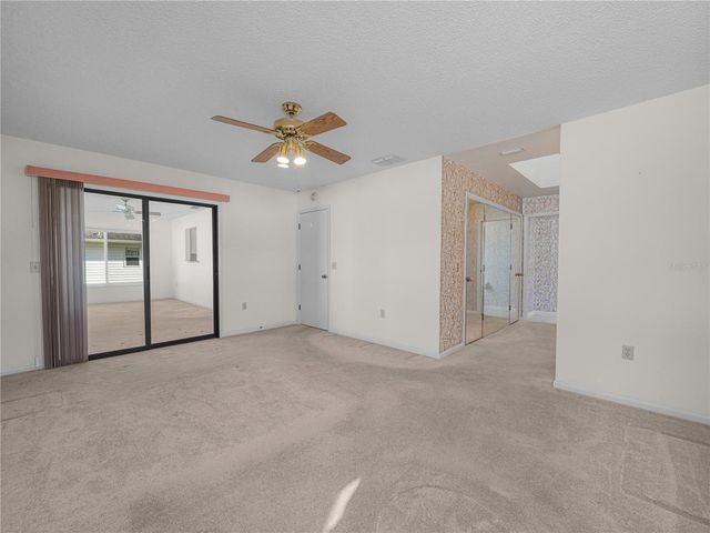 1933 PRAIRIE DUNES CIRCLE N, Lakeland, FL 33810