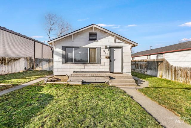 525 Adams St, Twin Falls, ID 83301