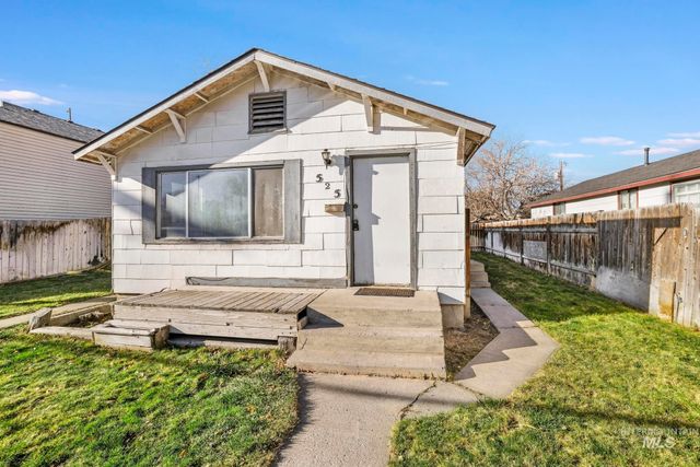 525 Adams St, Twin Falls, ID 83301