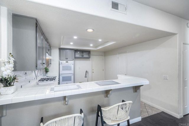 1860 Matin Circle 103, San Marcos, CA 92069