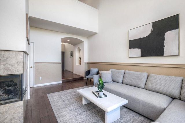 1860 Matin Circle 103, San Marcos, CA 92069