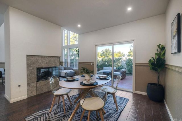 1860 Matin Circle 103, San Marcos, CA 92069