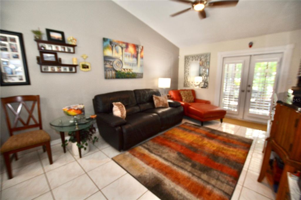 Image 11 of property listing at 1762 CASTLE ROCK ROAD, Tampa, FL 33612
