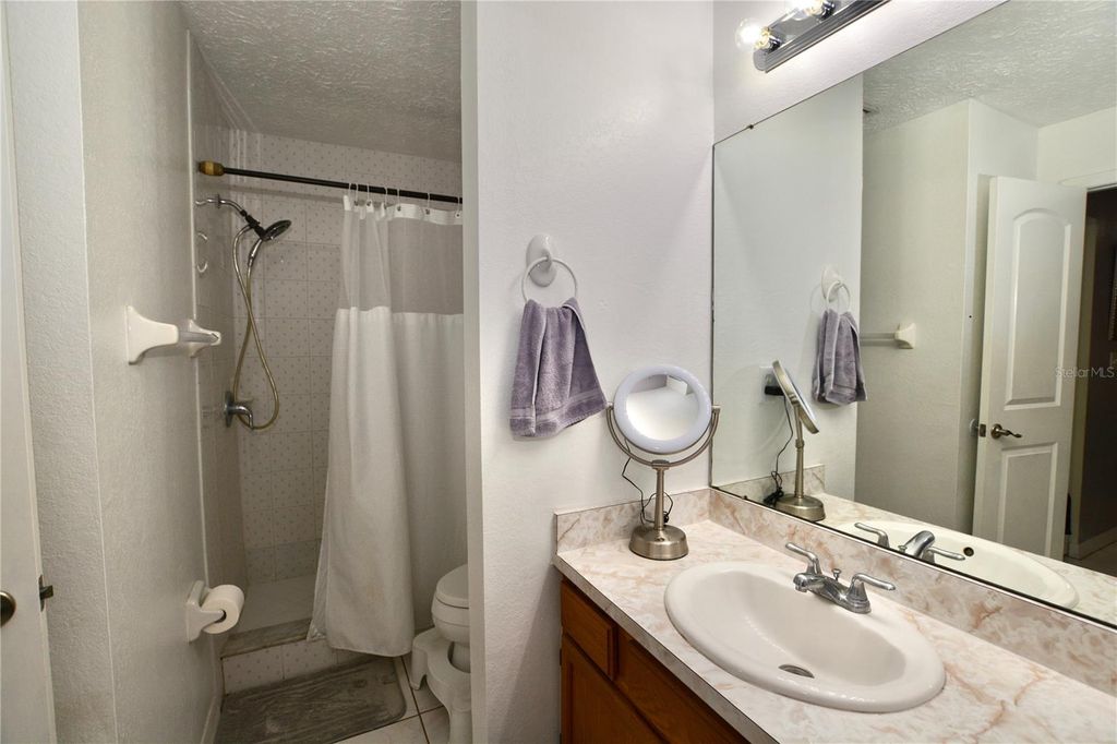 Image 23 of property listing at 1762 CASTLE ROCK ROAD, Tampa, FL 33612