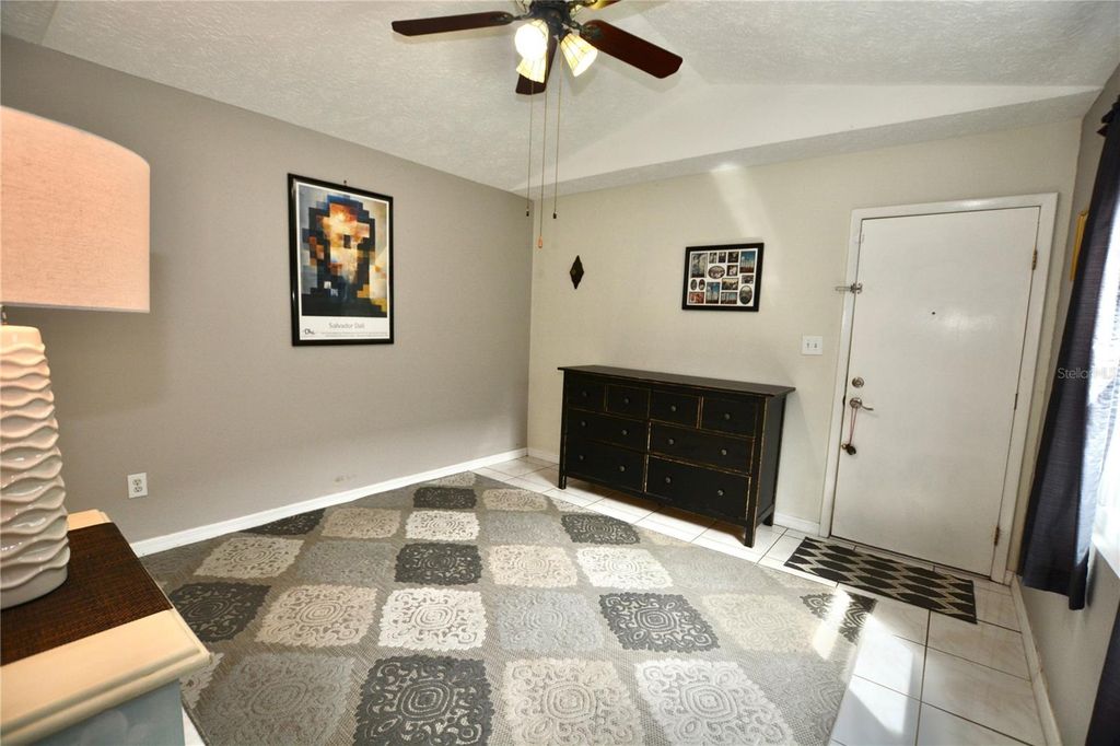 Image 24 of property listing at 1762 CASTLE ROCK ROAD, Tampa, FL 33612