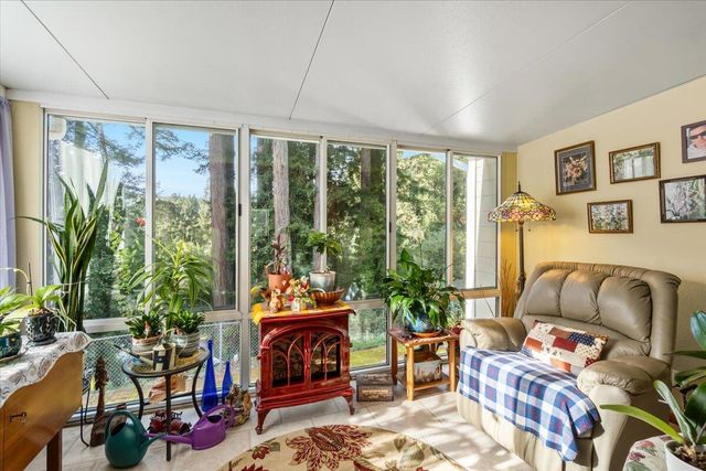 62 Spur Street, Weott, CA 95571