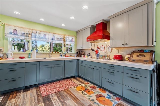 62 Spur Street, Weott, CA 95571