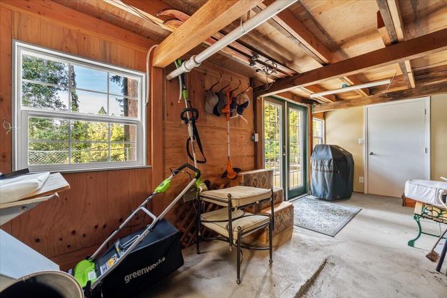 62 Spur Street, Weott, CA 95571